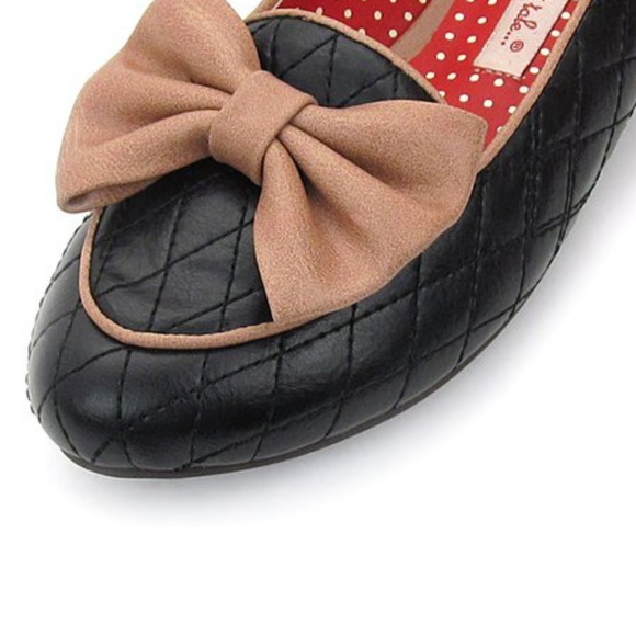 Size 6.5 bait footwear sabean flats - Picture 2 of 5